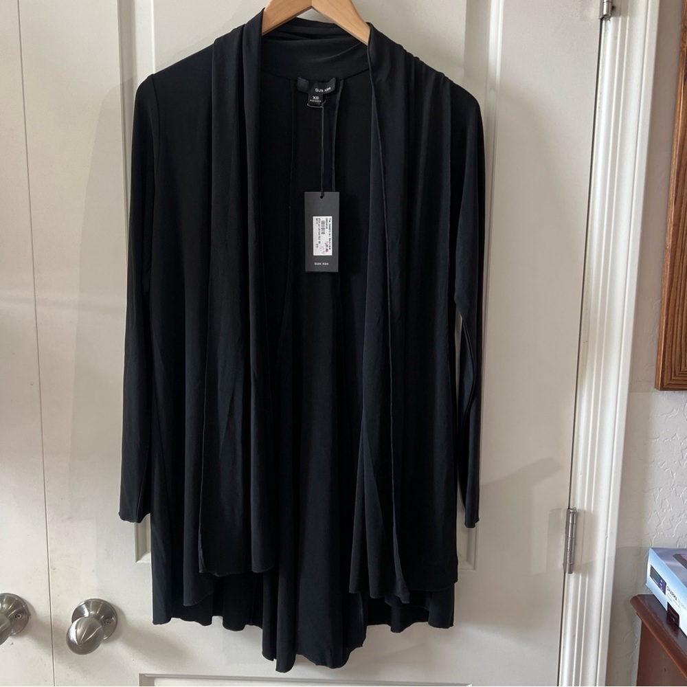 NWT Sun Kim classic black Cardigan